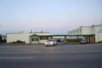 O'Hare Inn & Suites - Pysäköinti