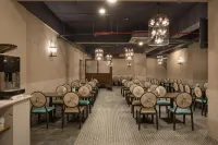 Oaktree Hotel Hotels in Раджкот