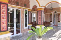 Urbanview Hotel Eropa Maros Near Sultan Hasanuddin Airport by RedDoorz Hotels in Mandai