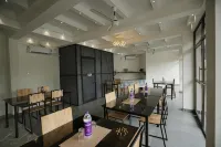 Sreeja Myst Hotel di Pariyaram