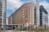 Radisson Blu Hotel, London Canary Wharf East Отели в г. 