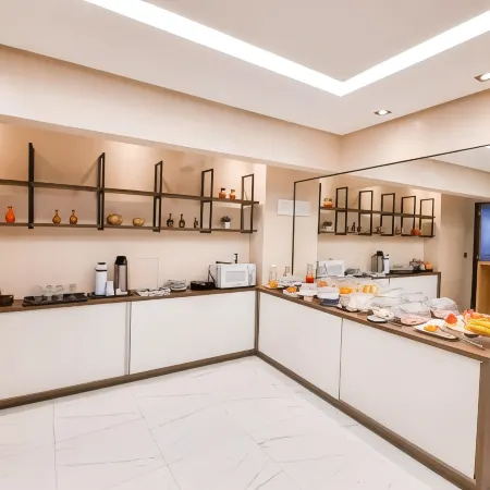Hub Hotel