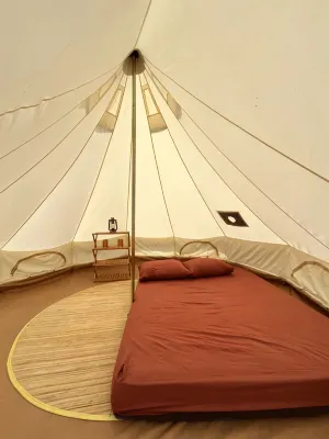 Bunihayu Forest Hotel in zona Golden View Lembah Cimerta