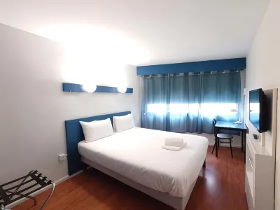 Greet Hotel Grenoble Centre Gare Hotel in zona Eglise Saint Louis