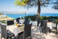 Fontana Bayside Park Hotels in Jelsa