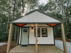 Cabin #1 Studio with Kitchenette