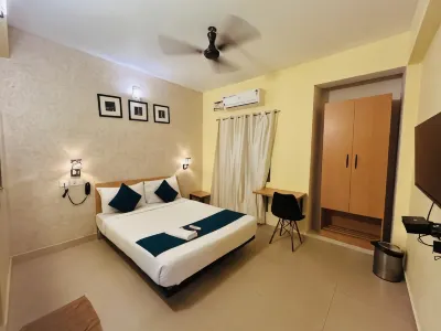 Crayons Hotel Hotel in zona Varaha Cave Temple