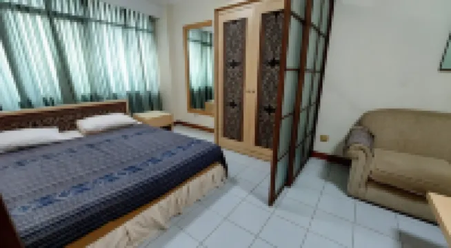 瑟娜楊公寓酒店