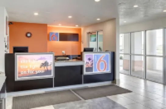 Motel 6 North Ridgeville, Oh - Cleveland Intl Airport - N Ridgeville