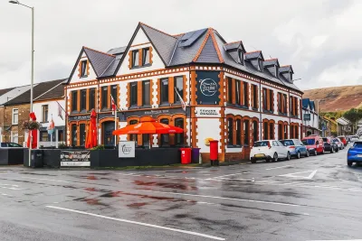 Cardiff Arms Bistro & Hotel Hotels in 