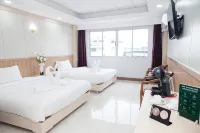 Merlin Hotel Hotels in Su-ngai Kolok