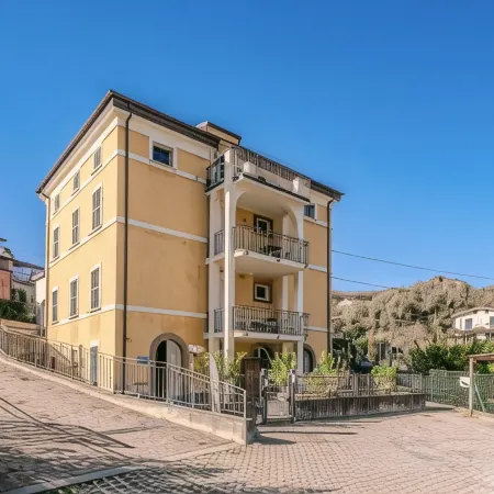 Hotiday Apartment Collection - Lerici Terrediliguria