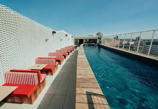 호텔 시설 비교 사진