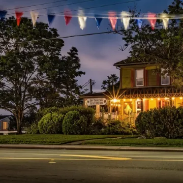 Auberge d'Anjou-Sūrya Café
