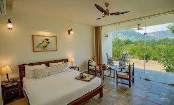 Guldaar - A Luxury Forest Retreat