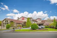 Best Western Plus Mill Creek Inn