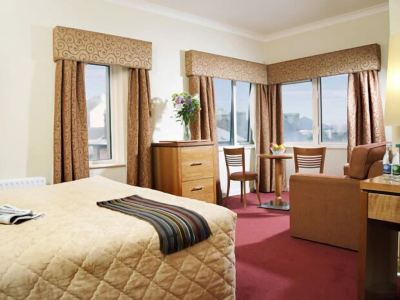 Tara Hotel