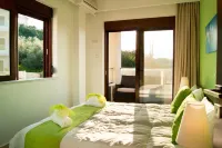 Esthisis Suites Chania Hôtels à : Platanias