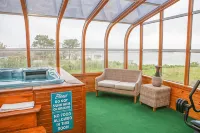 Waterside Inn - spa
