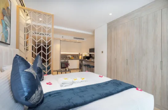 Vogue Sterling East Near Dubai Mall & Burj Khalifa