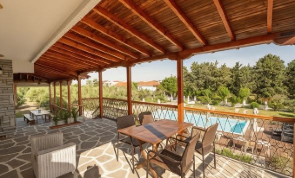 Kalisun Pool House by Georgalas