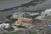 Blue Bay Inn and Suites - Sea View