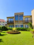 Luwansa Beach Hotel - 4-Star