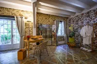 Maison d'hôtes les Jardins Saint Eloi Hotels in Treignac