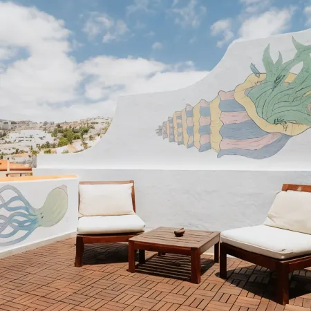 Endless Summer Hostel Отели в г. Коста Адехе
