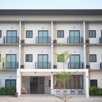 Hotel Rural Cuartamenteru - Housity