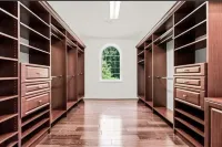 Dream House Hotels in Groveton