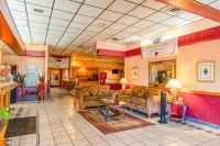 Castle Inn & Suites by OYO Lawton