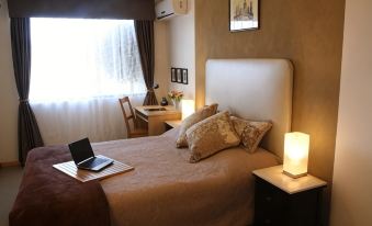 Astoria Retreat Bed & Breakfast