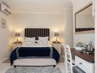 Four Palms Accommodation Hotels in Durbanville