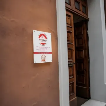 Downtown - Camere in Centro Отели в г. Феррара