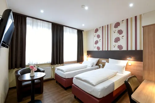 Hotel City Panorama - Bãi đậu xe