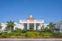 Taj Mahal Lucknow Hotel a 