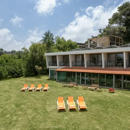 Hacienda Forest View Hotel