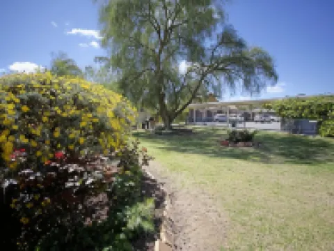 Bidgee Motor Inn Hotels in Hay