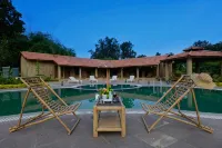 Aranyak Resort - Pools