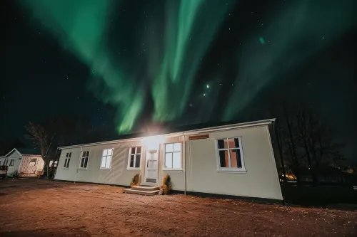 Bjork Guesthouse - 3-Star