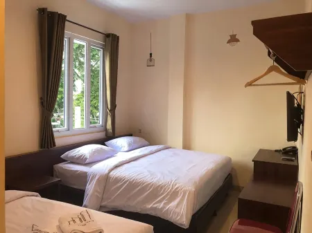 Mega Express Hotel Отели в г. Naga Pita.