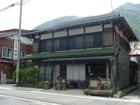 Iteyu Sansui Отели рядом с достопримечательностью «Kanda house»