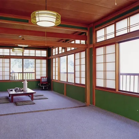 Minshuku Shiokaze Отели в г. Хими