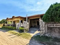 Albert's Transient House Hotel in zona Captain's Rest House
