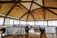 Villa Blanca Cloud Forest Hotel & Retreat Hotels in San Ramon