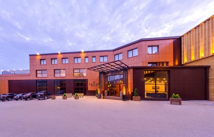 Garden Hotel & Spa
