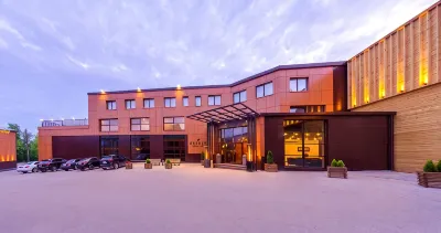 Garden Hotel & Spa Hotel di 