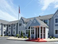 Microtel Inn by Wyndham Albany Airport