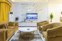 Luxurious Abuja Apartment With Modern Amenities Hotels in Jabi